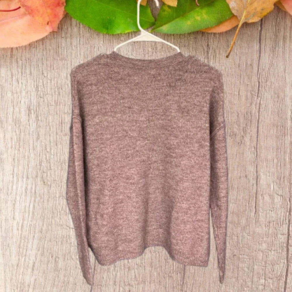 Legendary Outfitters Light Purple Sweater Women's Size Small - Picture 4 of 6